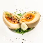 Яйцо, маринованное в пряностях — изображение 2